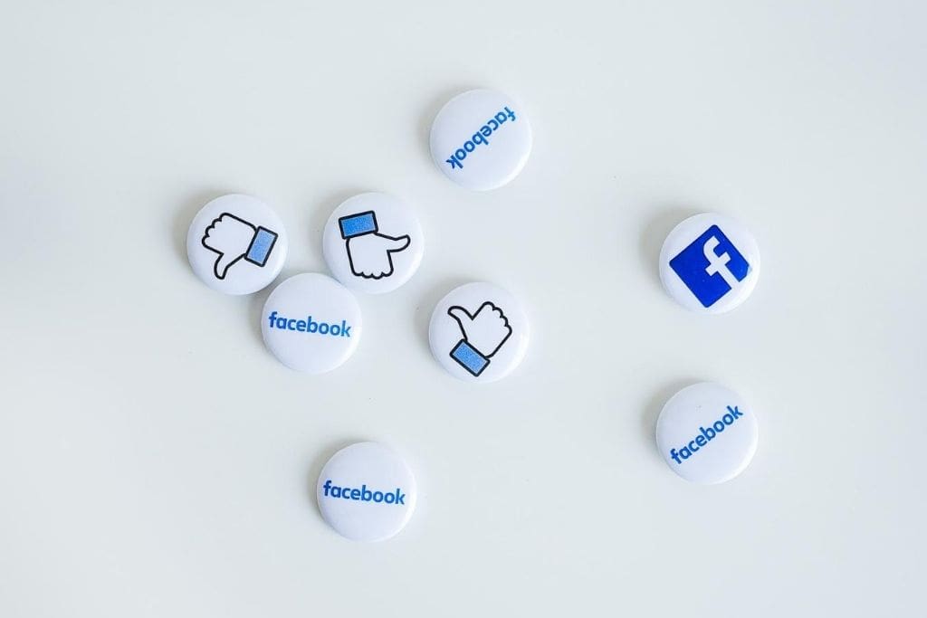 Resumen quincenal 1/7: Noticias de marketing para PPC, redes sociales y más 3 pines con diseños de Facebook extendidos